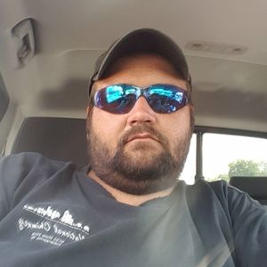 Meet your Posher, Travis